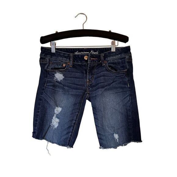 American Eagle Favorite Boyfriend Cut Off Bermuda Dark Blue Denim Shorts Size 6 - Picture 1 of 8